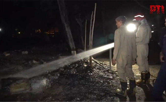 Fire engulfs over 100 jhuggies in Delhi's Shakur Basti; no casualties